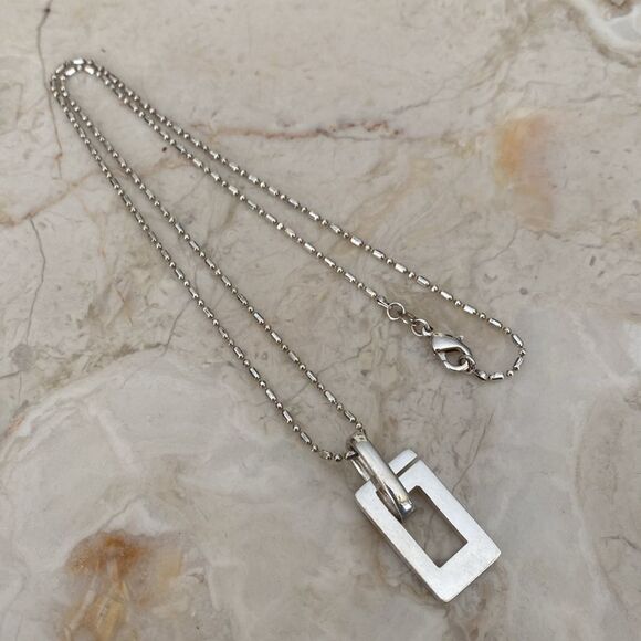 Gucci “G” 925 Sterling Silver Pendant & 20” Sterling Silver Chain - Picture 4 of 10